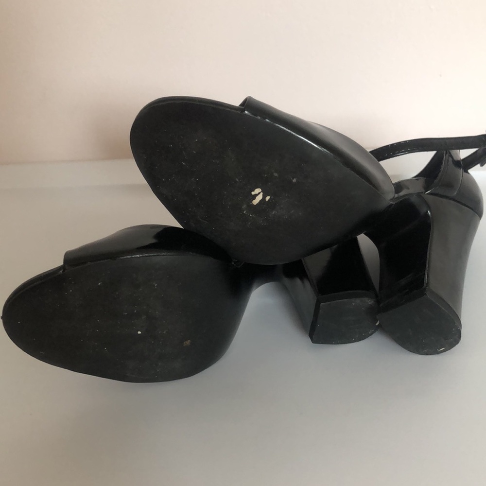 Zara - Picture 8 of 8